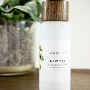 New Farmacy New Day gentle exfoliating grains
